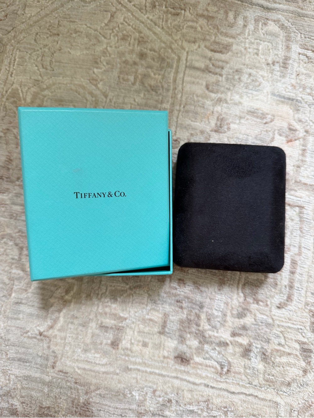Tiffany & Co. Blue Jewelry Gift Box + Black Presentation Box (large)